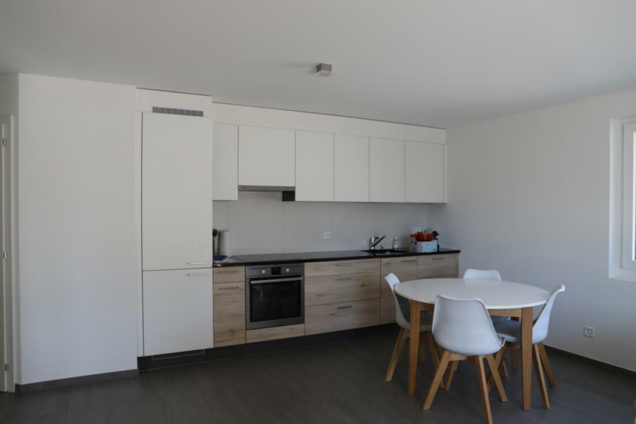 Aux Bons Matins De Gege Apartment Grimisuat Ngoại thất bức ảnh